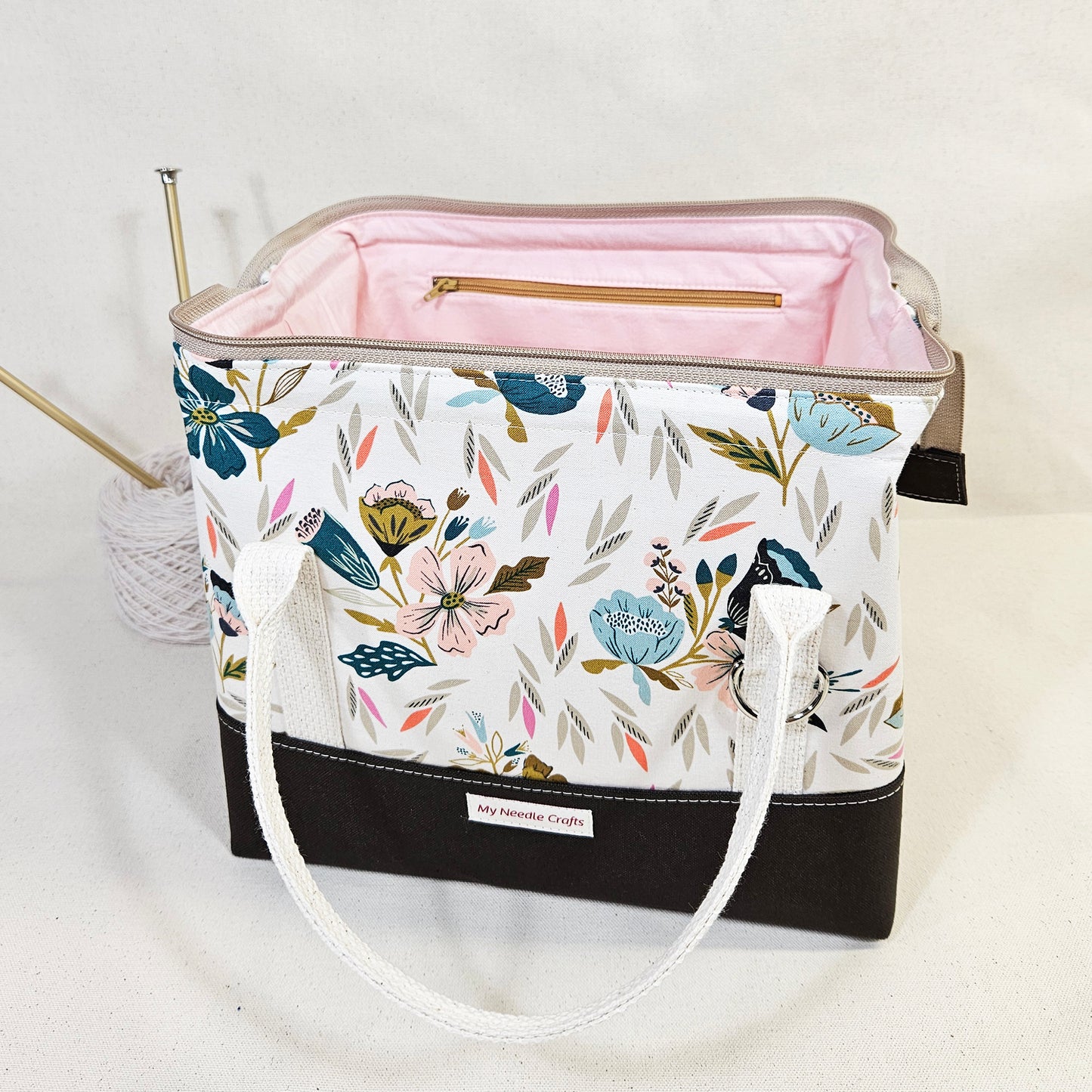 Knit Night Project Bag in Tossed Flowers Print