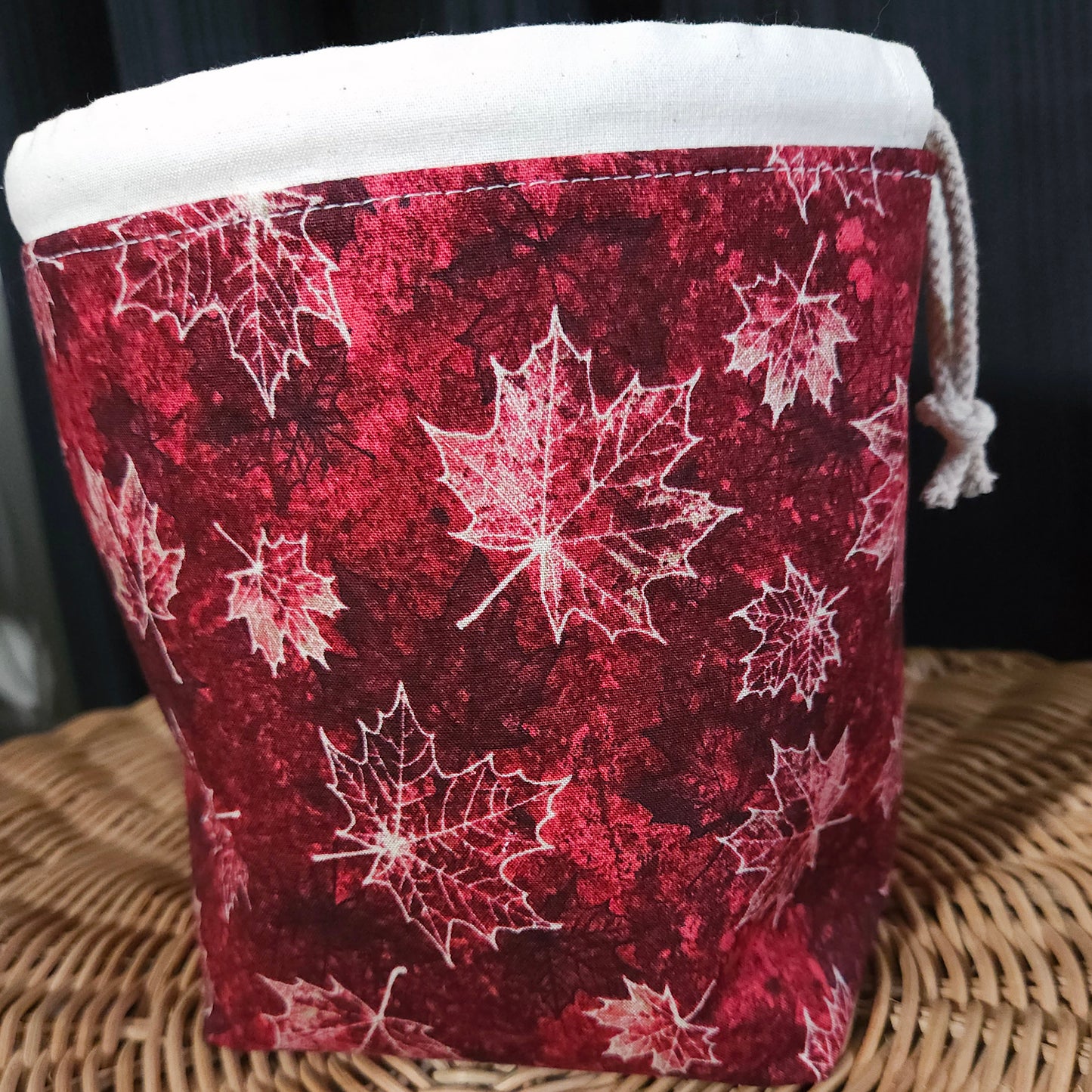 Oh Canada Maple Leaf Print Divided Sock Size Knitting Bag