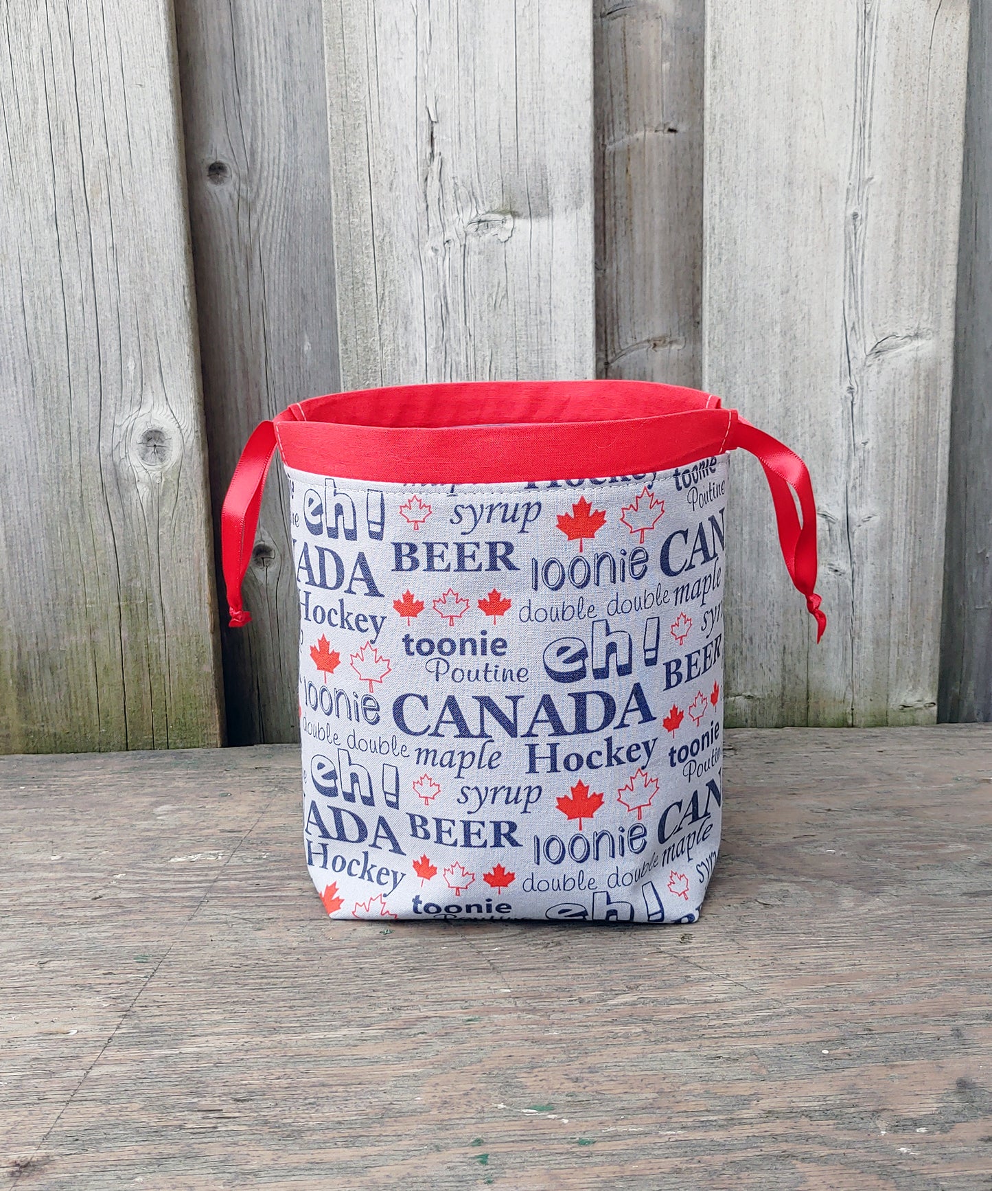Canada Print Divided Sock Size Knitting Bag