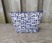 Blue Dash Print Sock Size Wedge Bag