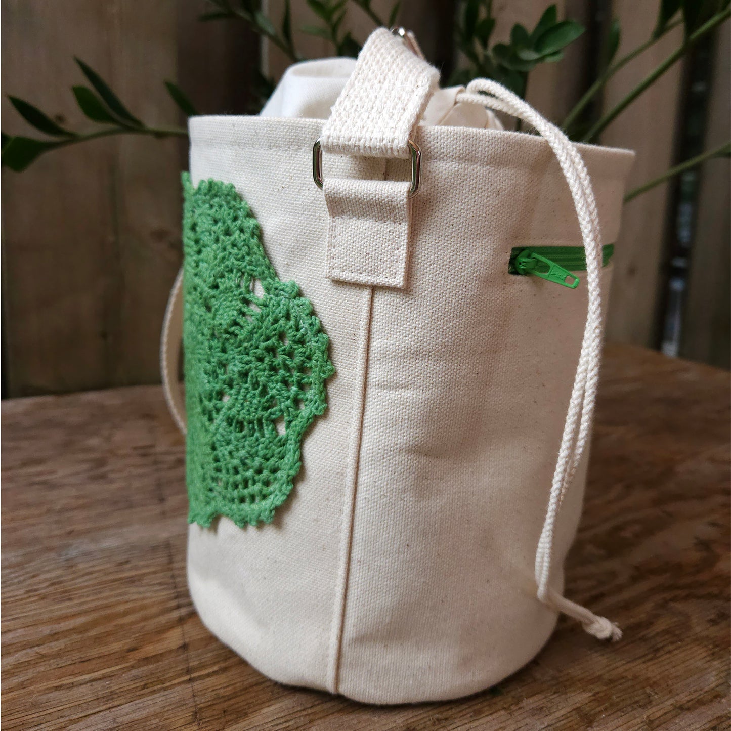Project Bucket Bag – Crossbody Style - Green/Peach