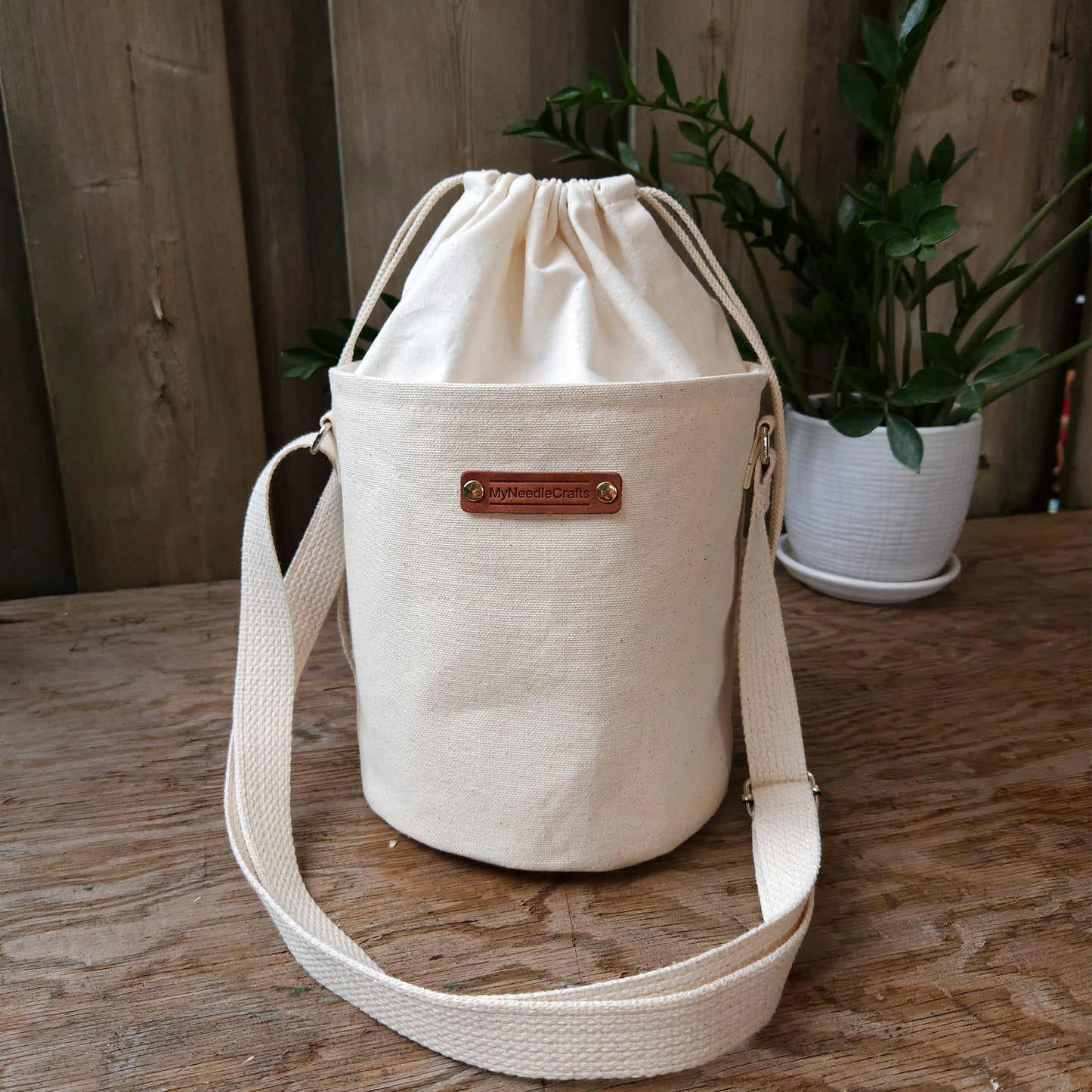 Project Bucket Bag – Crossbody Style - Natural