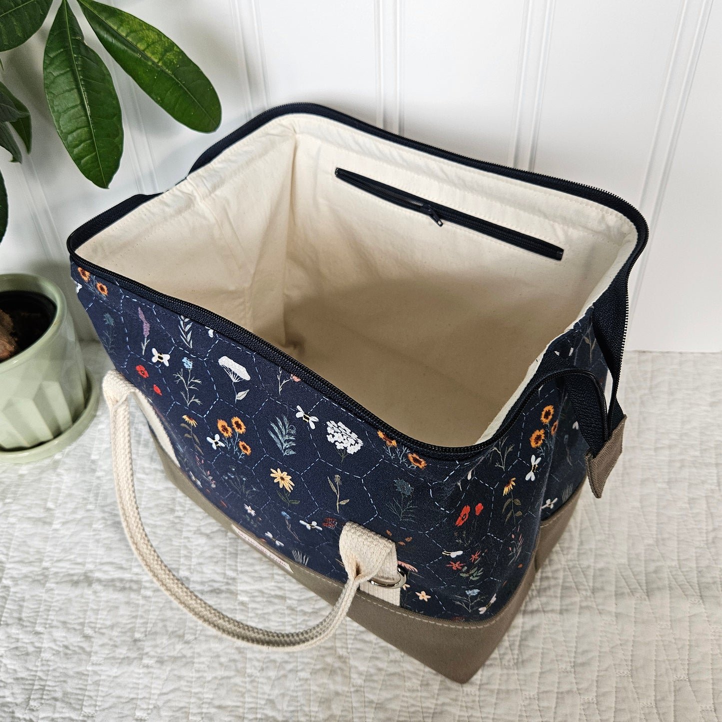 Wildflower Hexi print Knit Night Project Bag