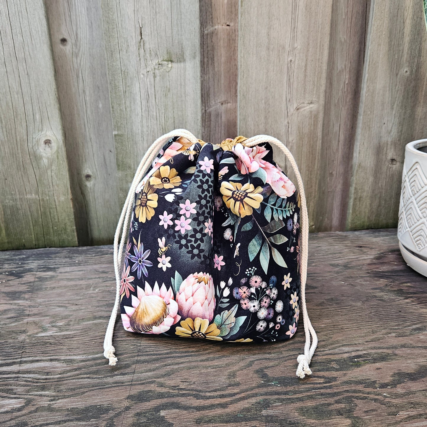 Honey Bee Floral Print Divided Shawl Size Bag