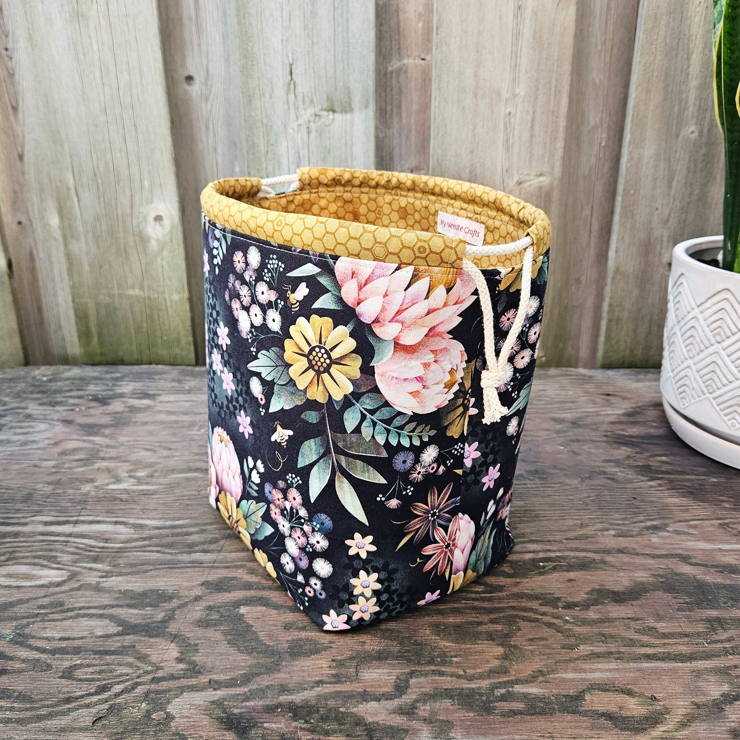 Honey Bee Floral Print Divided Shawl Size Bag
