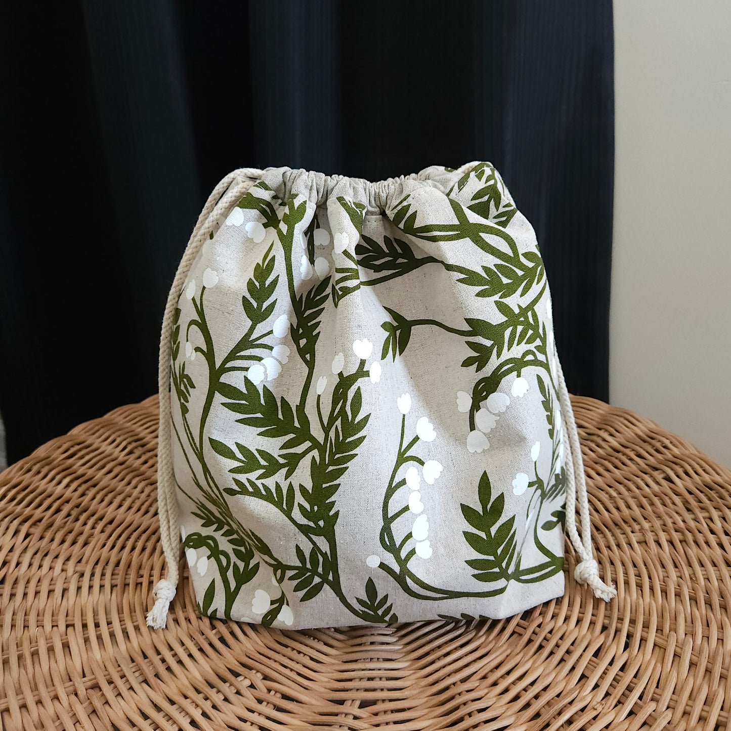 Green Vines Print Linen Divided Shawl Size Bag