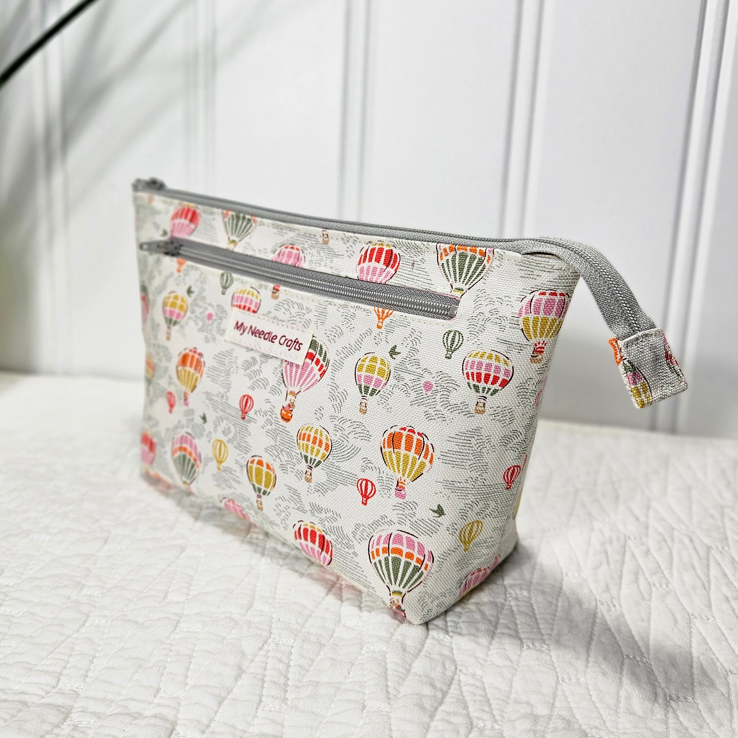 Balloon print Interchangeable Needle Organizer