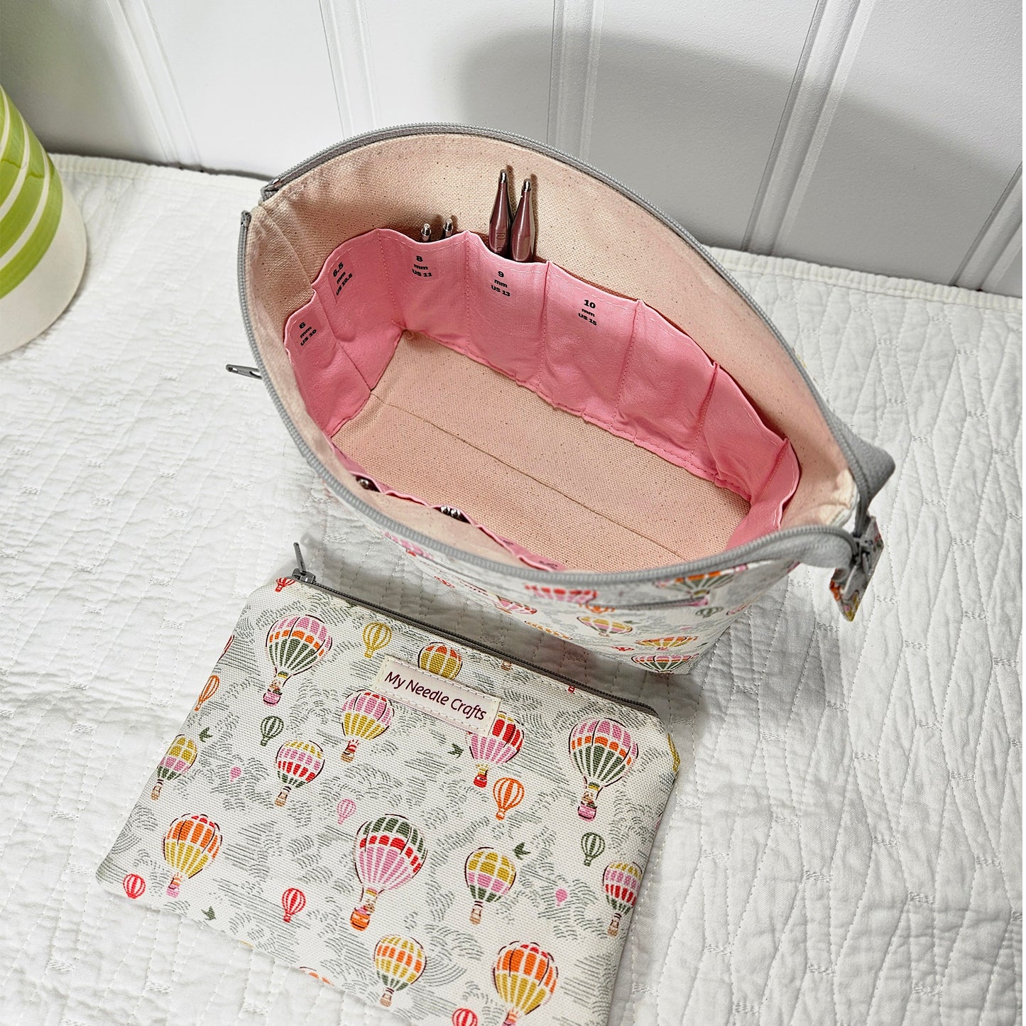 Balloon print Interchangeable Needle Organizer