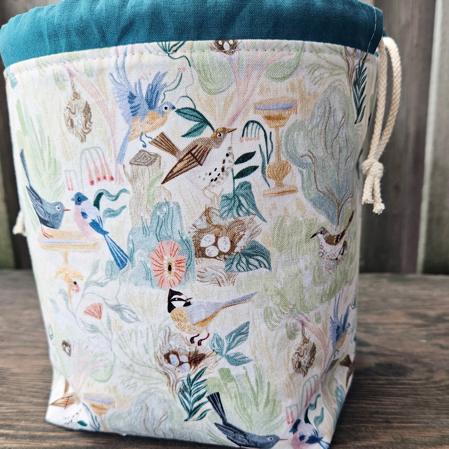 Backyard Birds Print Divided Sock Size Knitting Bag