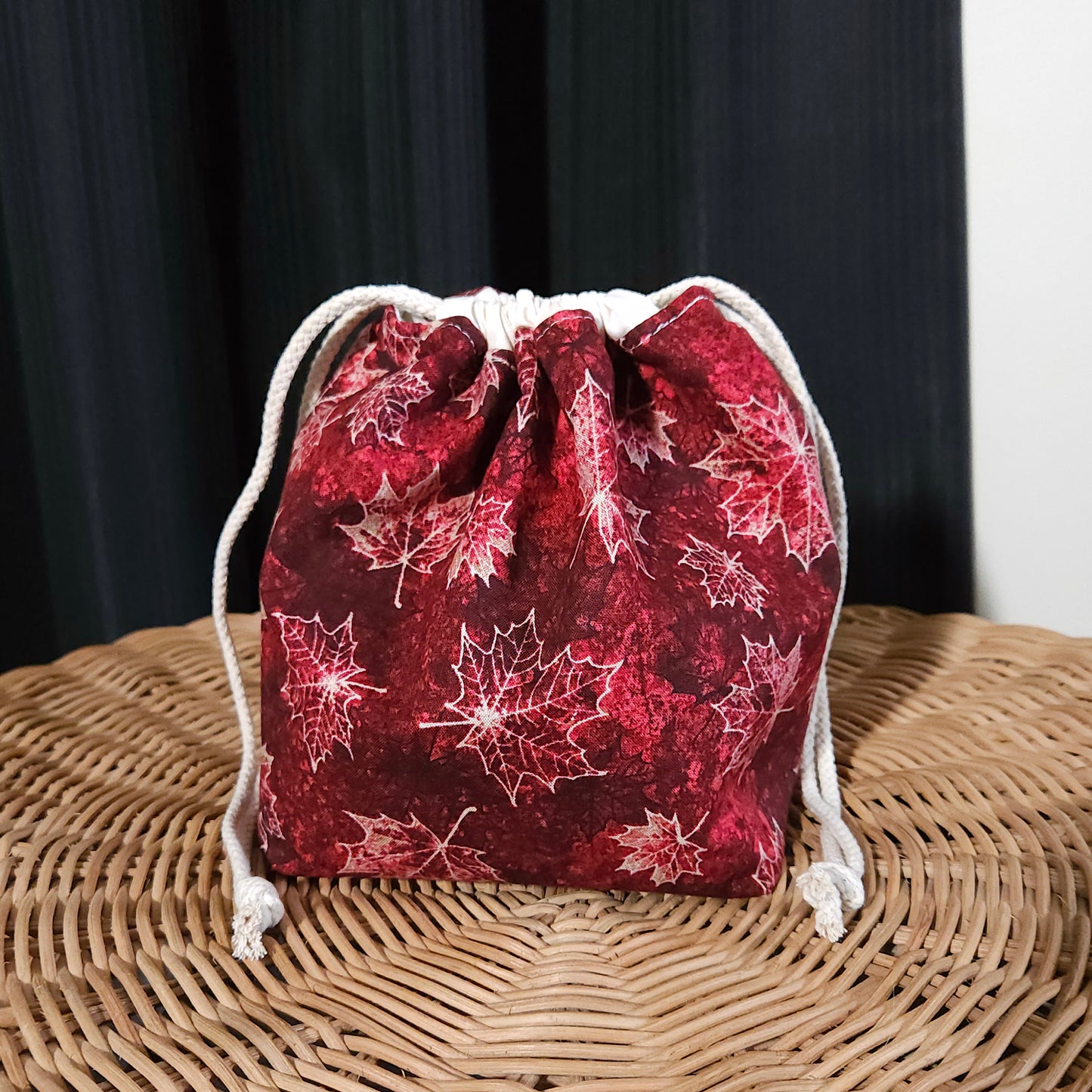 Oh Canada Maple Leaf Print Divided Sock Size Knitting Bag