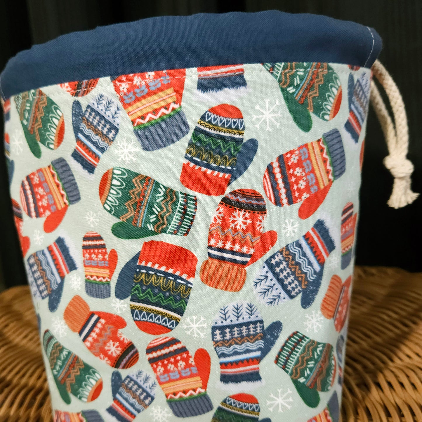 Mittens Print Divided Sock Size Knitting Bag