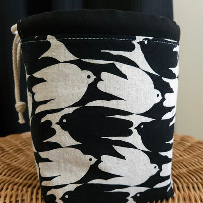Swallow Print Linen Divided Sock Knitting Bag