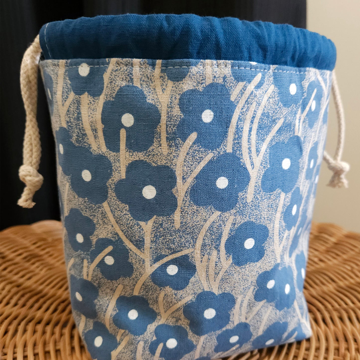 Blue Flowers Print Linen Divided Sock Knitting Bag