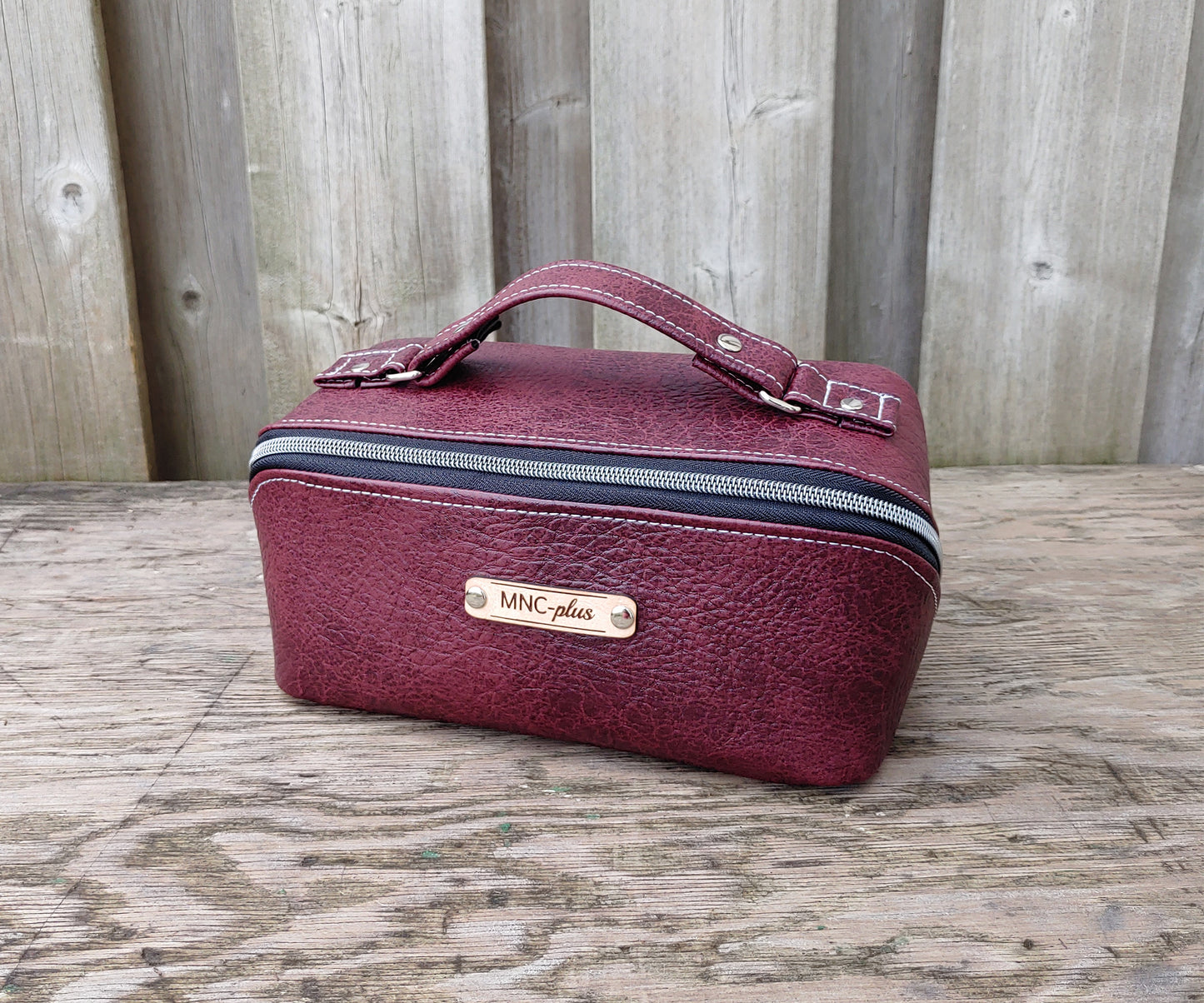SM Zip and Go  Notion Pouch in Deep Red Vinyl