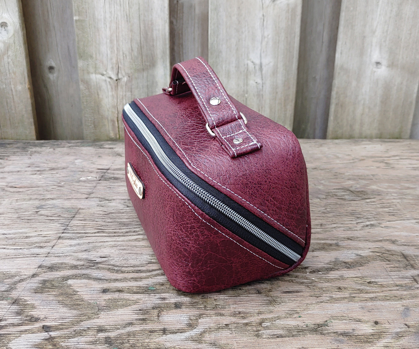 SM Zip and Go  Notion Pouch in Deep Red Vinyl