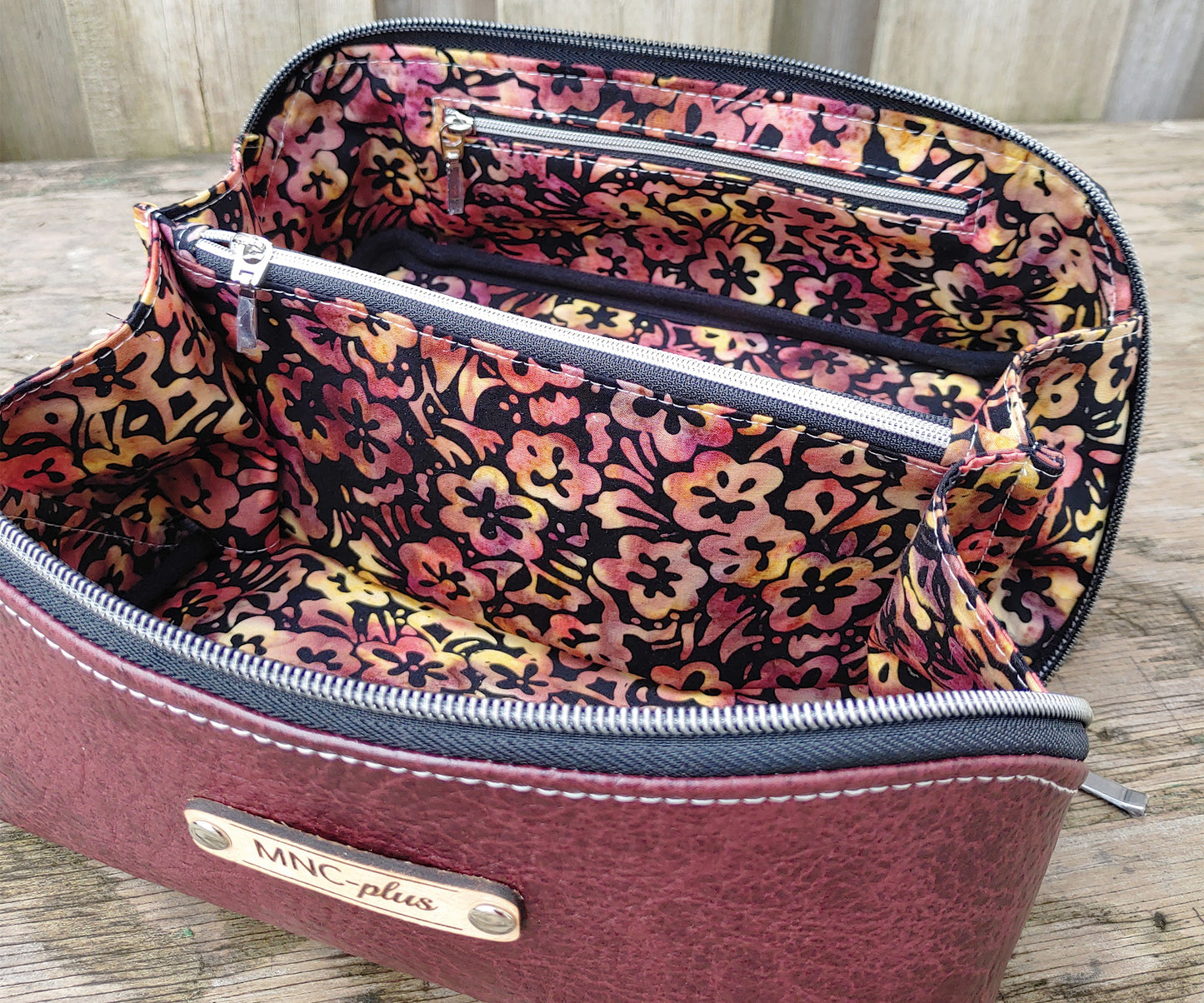 SM Zip and Go  Notion Pouch in Deep Red Vinyl