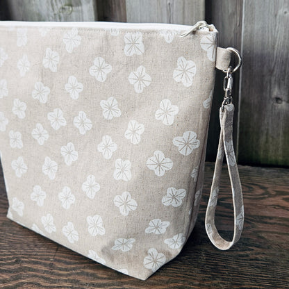 Dainty White Flowers print Shawl Size Wedge Bag