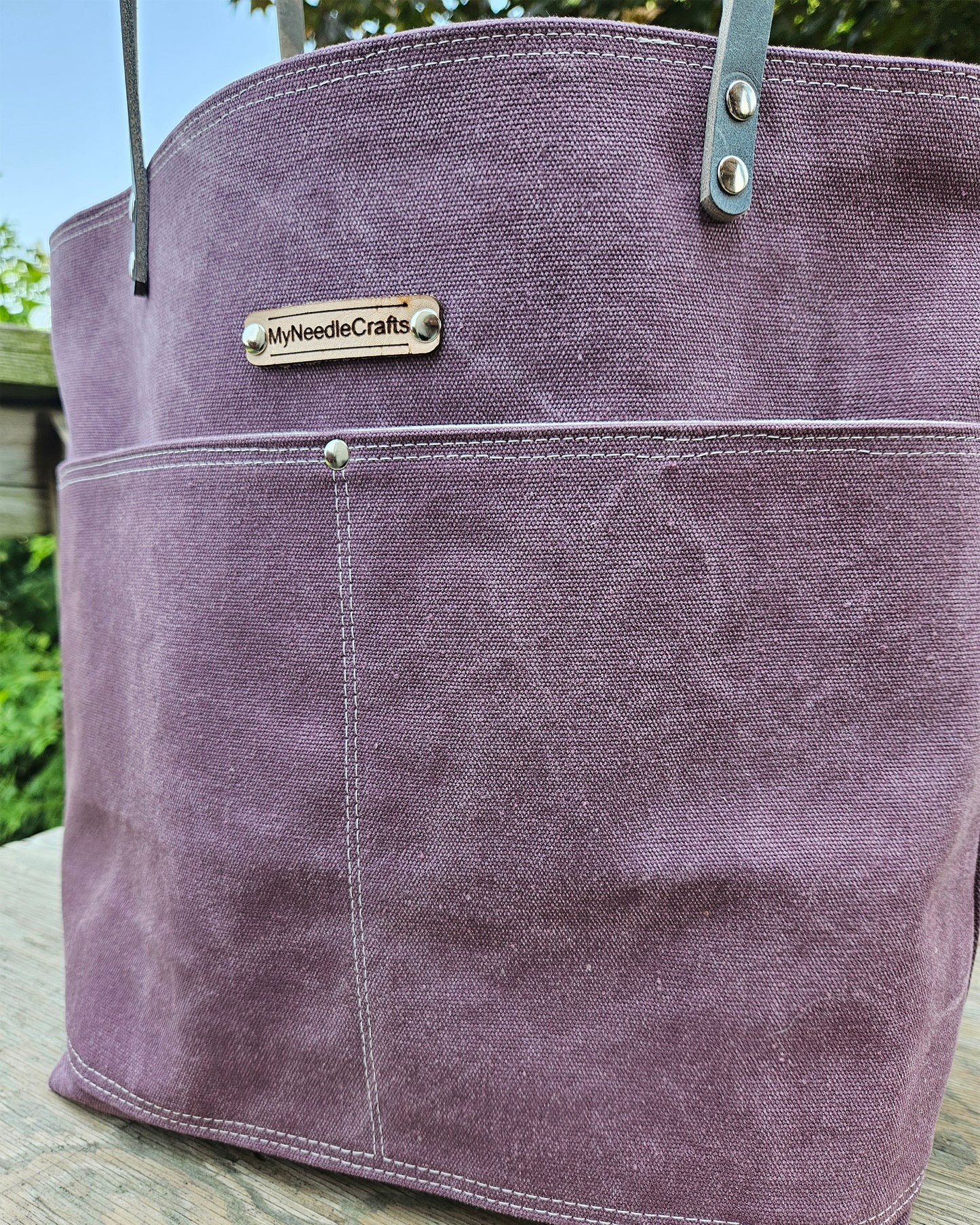 Canvas Tote in Cabernet