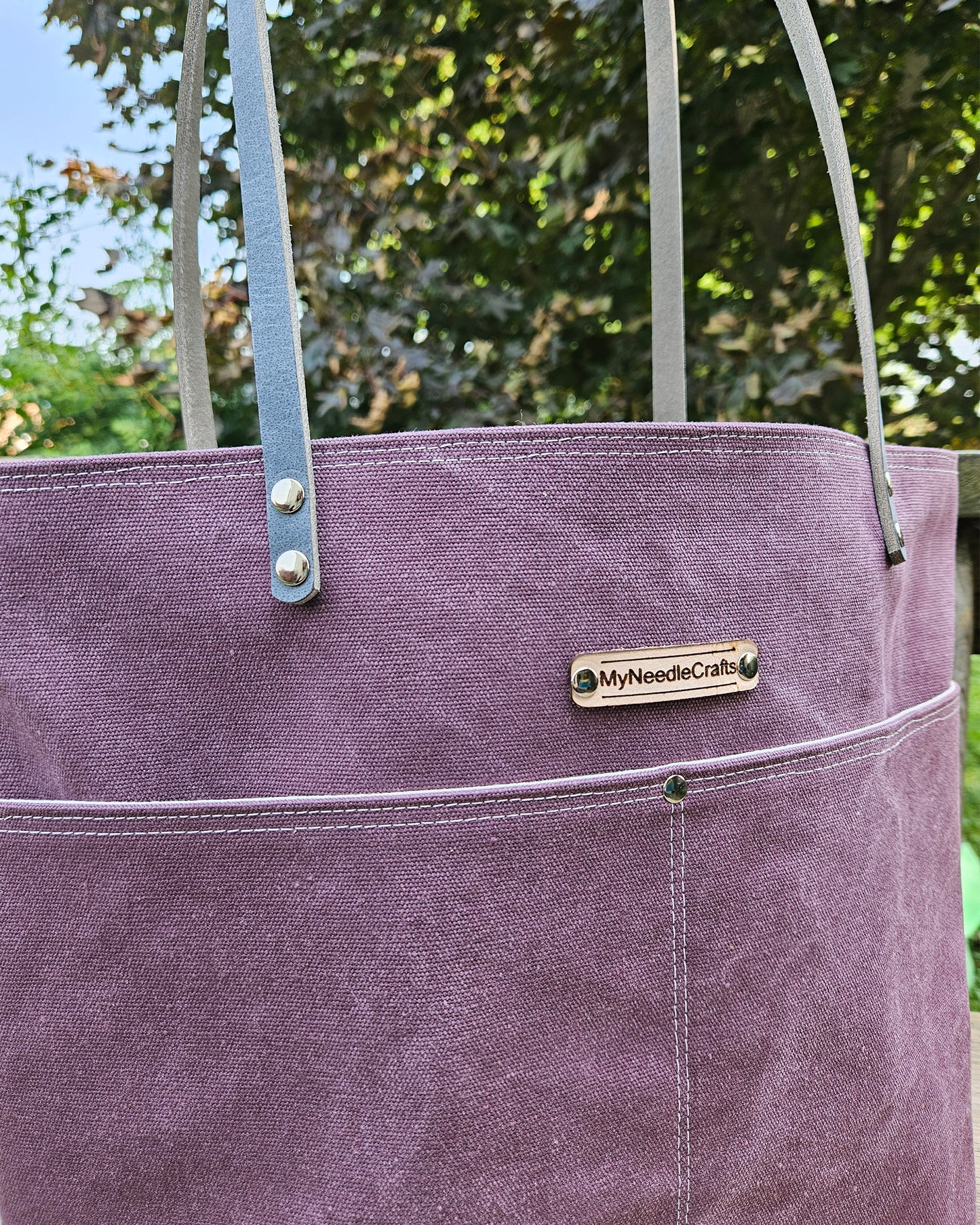 Canvas Tote in Cabernet