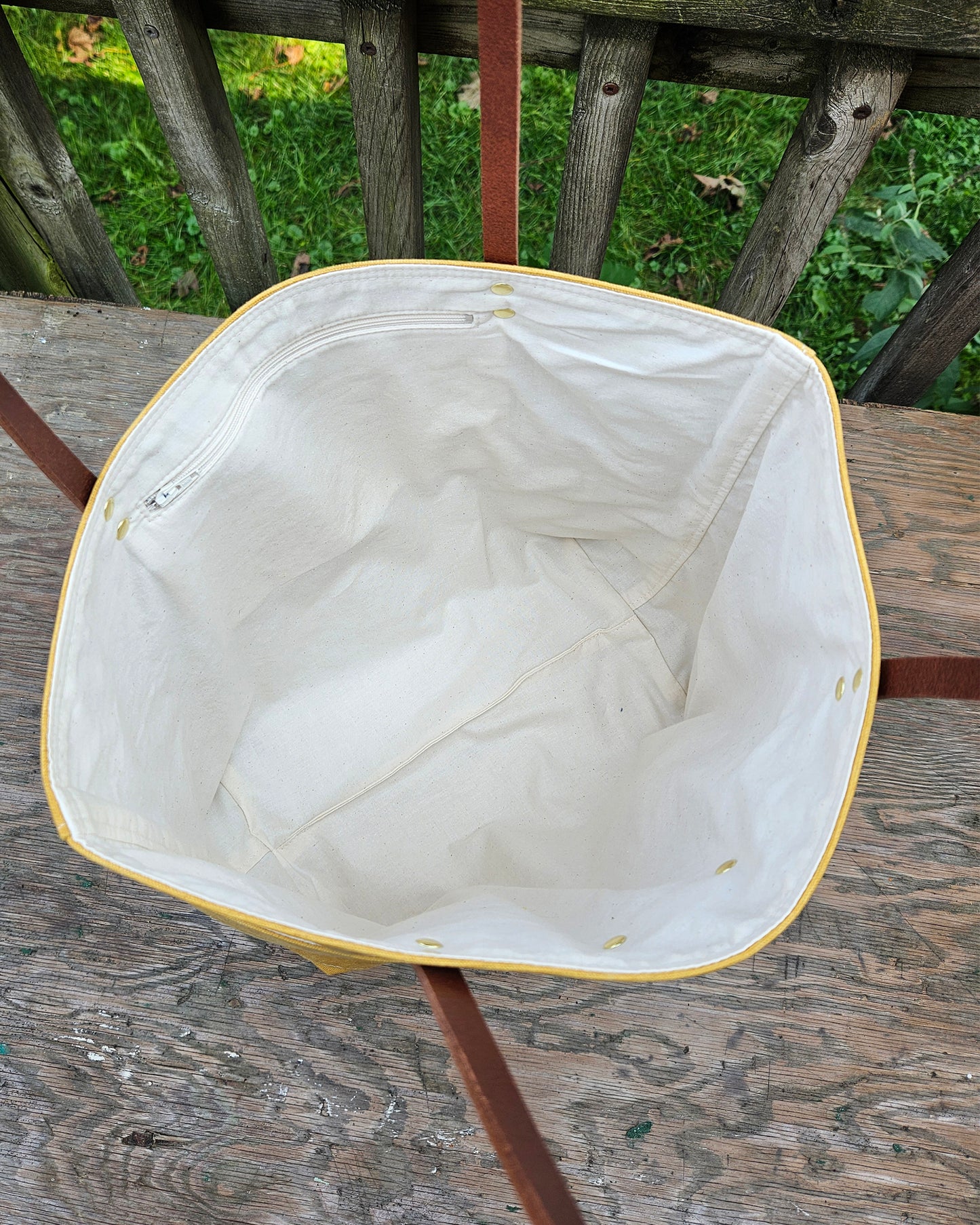 Canvas Tote in Honey Mustard