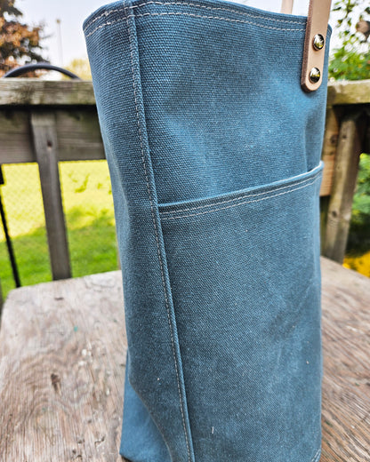 Canvas Tote in Urban Chic