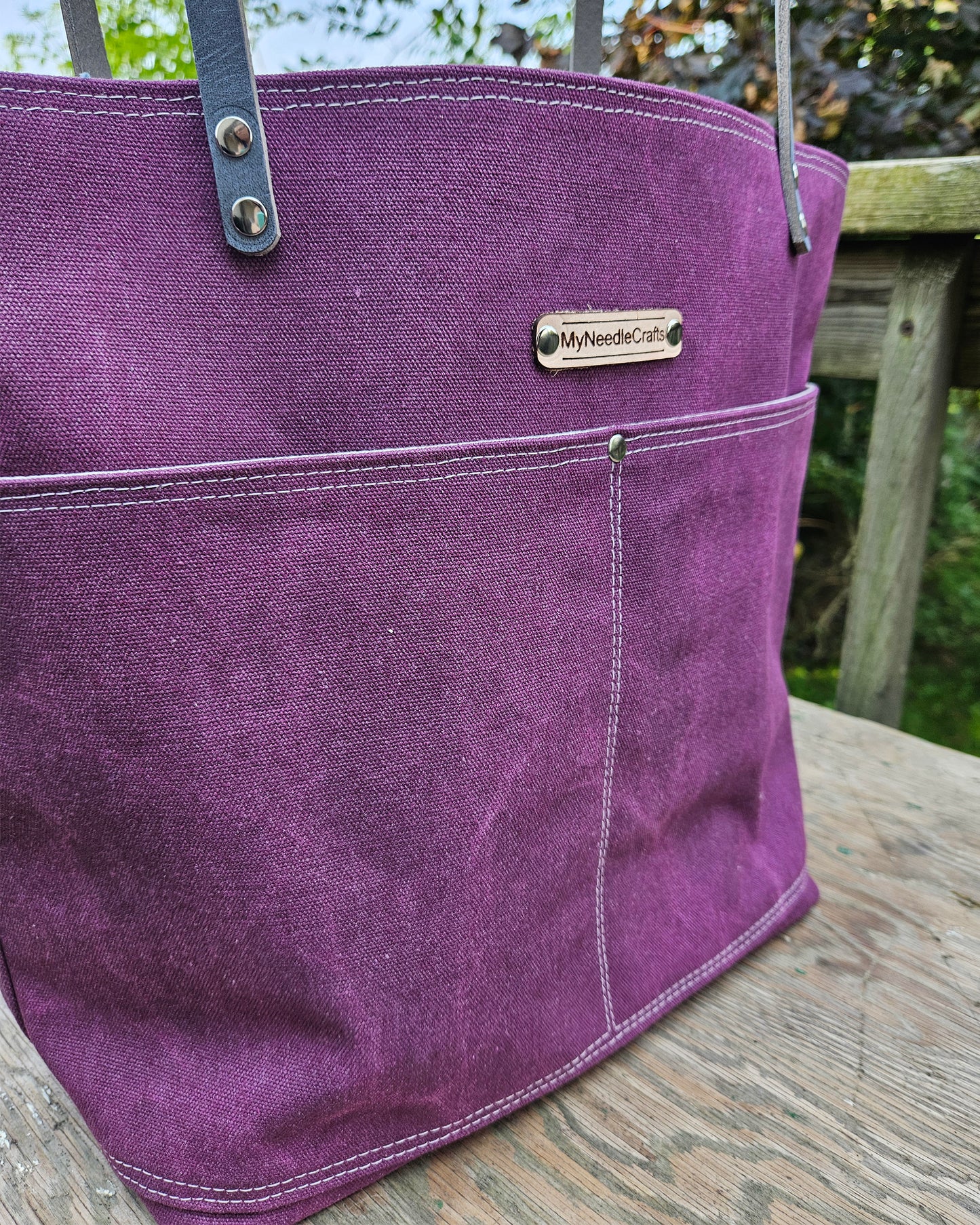 Canvas Tote in Night Shade