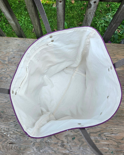 Canvas Tote in Night Shade