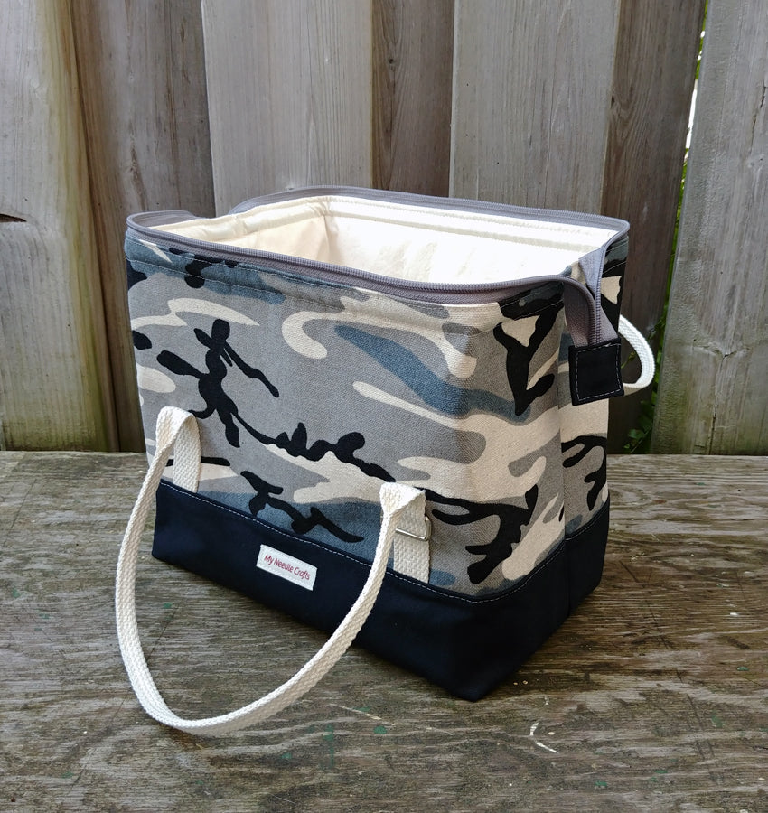 Grey/Black Camo Knit Night Bag