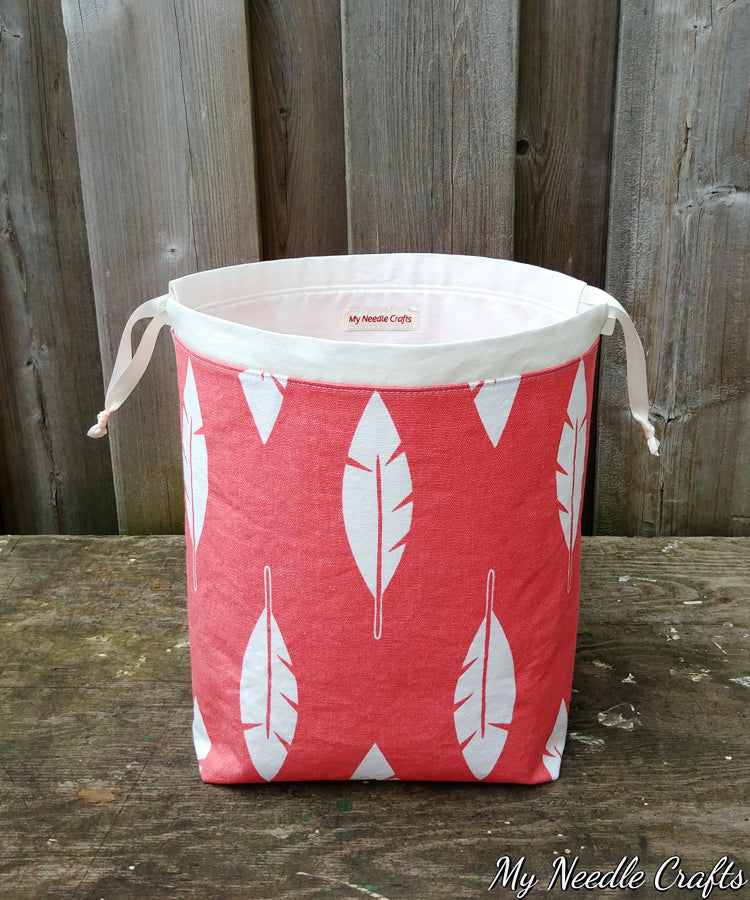 Feathers on Coral Print Divided Shawl Size Bag