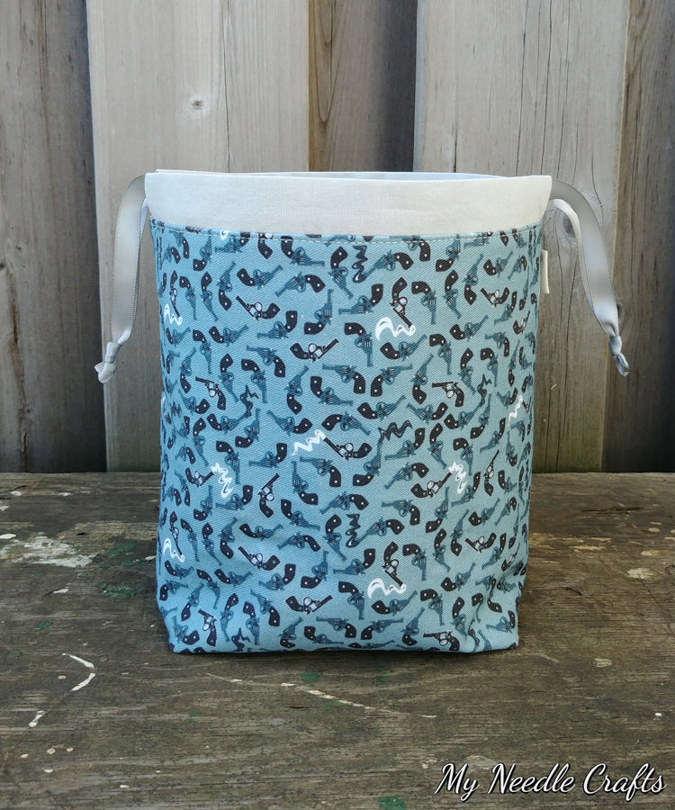 Smokin' Pistols Print Divided Sock Size Knitting Bag