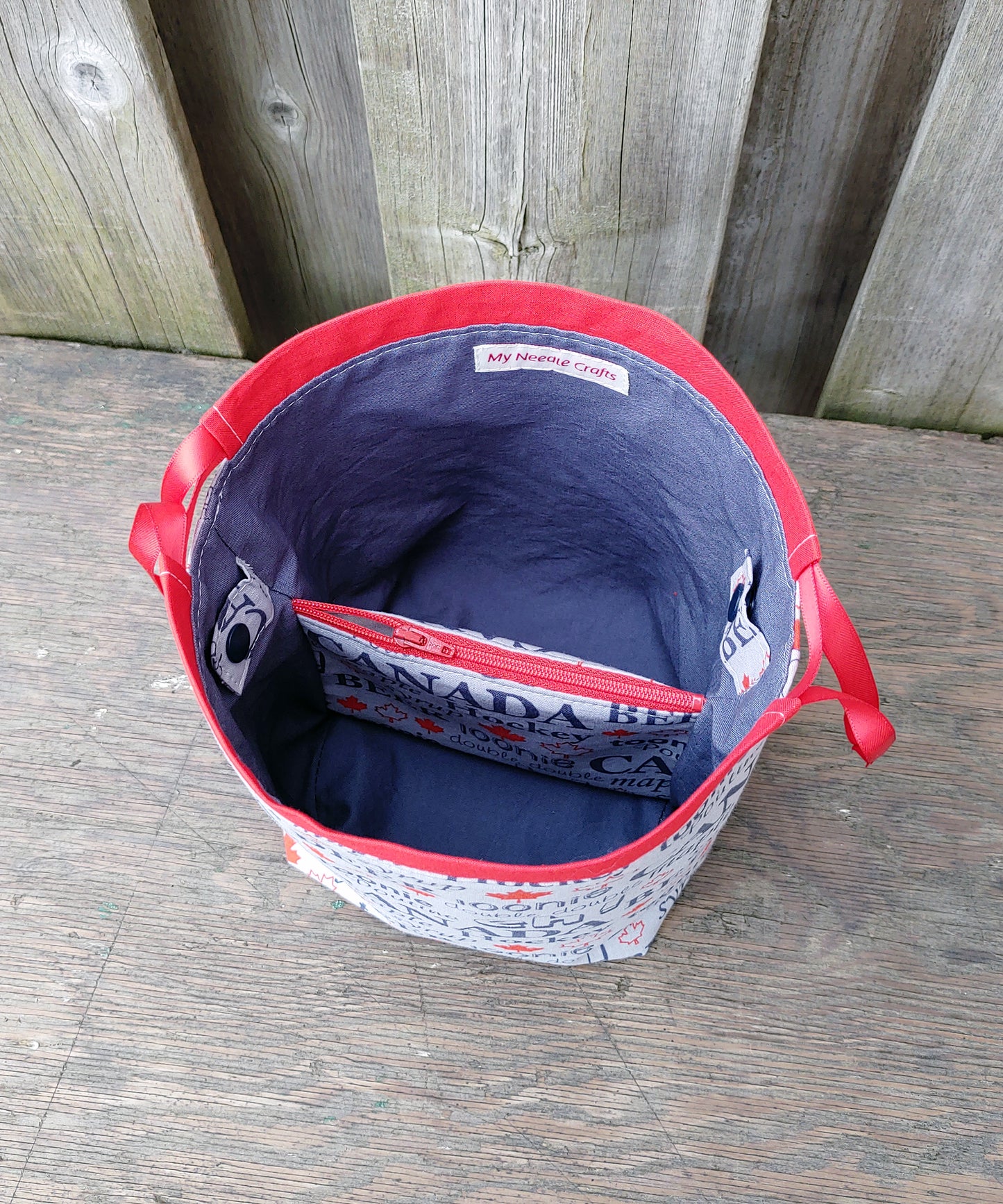 Canada Print Divided Sock Size Knitting Bag