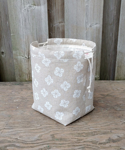 Little White Flowers Print Divided Sock Size Knitting Bag