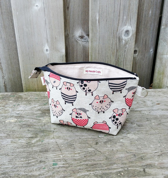 PiggyPrint Zippered Pouch for Knitting Notions