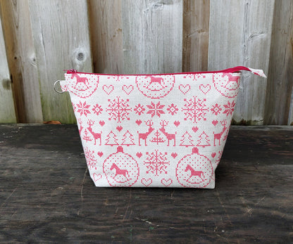 Christmas Xstitch Print Sock Size Wedge Bag
