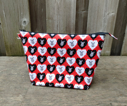 I Love Ewe Print Sock Size Wedge Bag