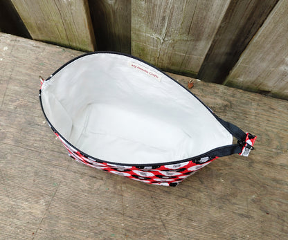 I Love Ewe Print Sock Size Wedge Bag