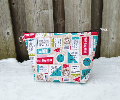 Rescue Pet Print Sock Size Wedge Bag
