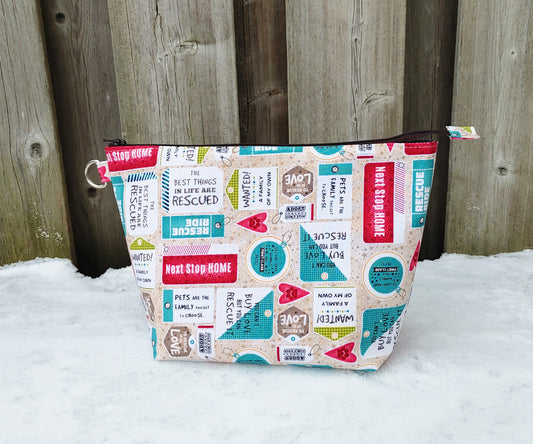 Rescue Pet Print Sock Size Wedge Bag