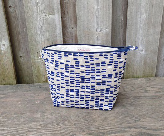Blue Dash Print Sock Size Wedge Bag